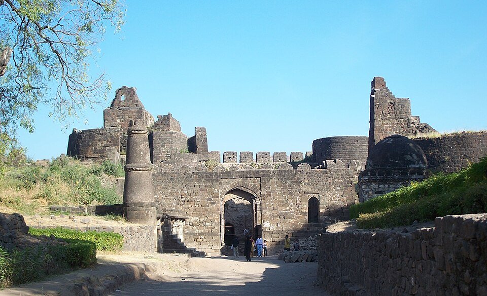 Daulatabad Fort (Devagiri)